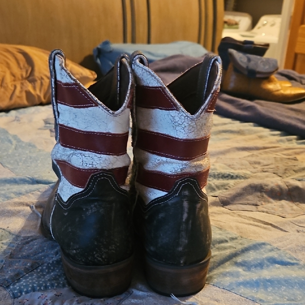 Roper Women's Boots - Black and Tan - Picture 3 of 6